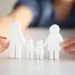 یتیم عاطفی