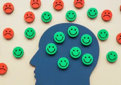 چگونه مغزمان را برای شاد بودن تربیت کنیم؟